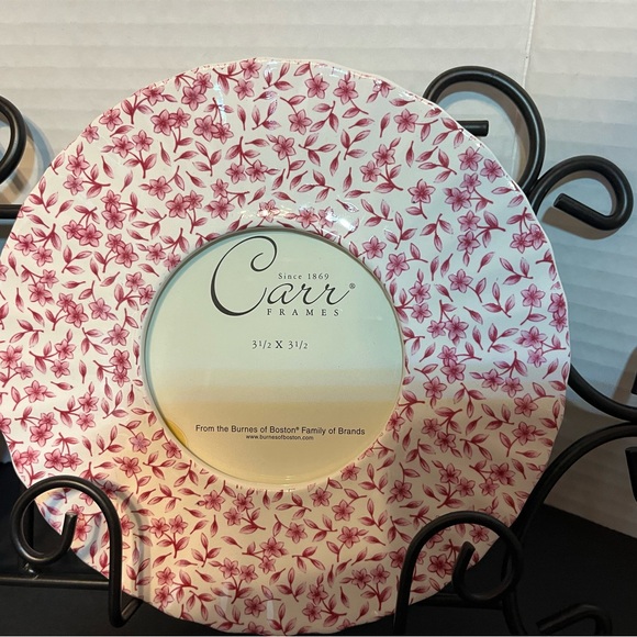 Carr Porcelain Floral Photo Frames Set W/Black Wall Rack  Set Of 3- NIB - Picture 3 of 8